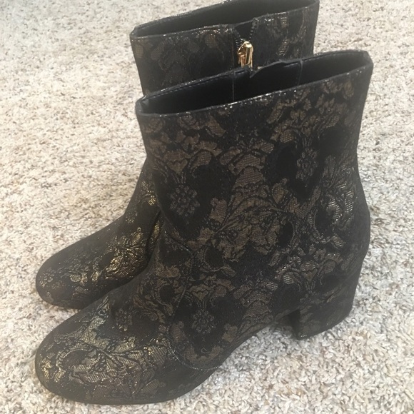 Unisa Black/Gold Lace Booties - Picture 4 of 10